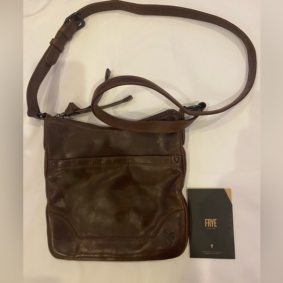 Frye Handbags - Frye Leather bag